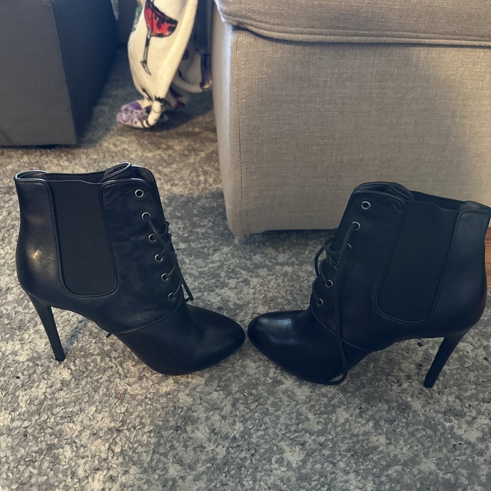 Wittner black Leather high Heel Ankle Boots 6.5 lace tie up